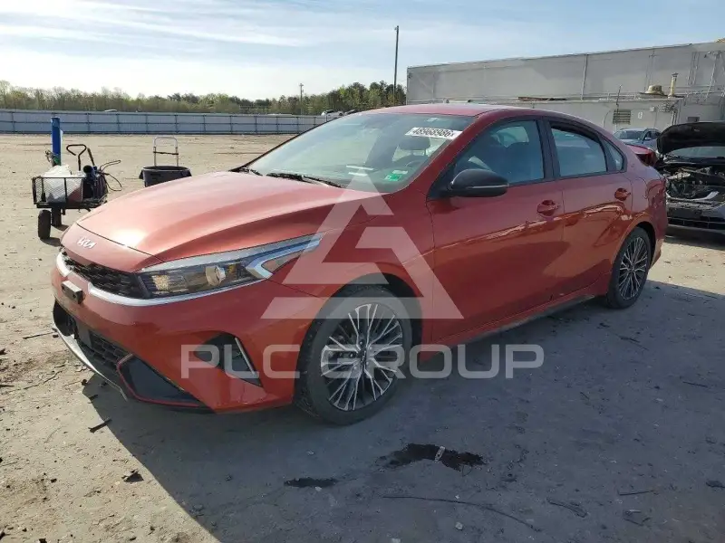 2023 KIA Forte фото