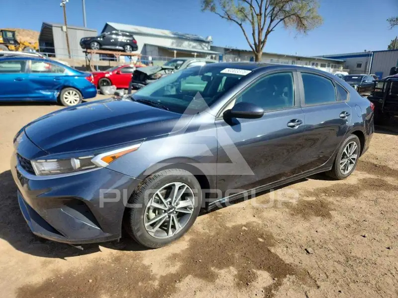 2023 KIA Forte photo