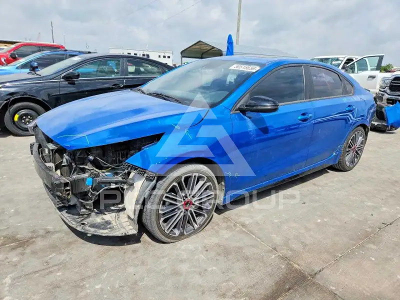 2023 KIA Forte фото