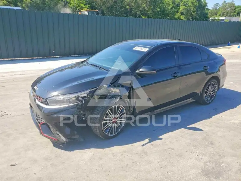 2023 KIA Forte photo