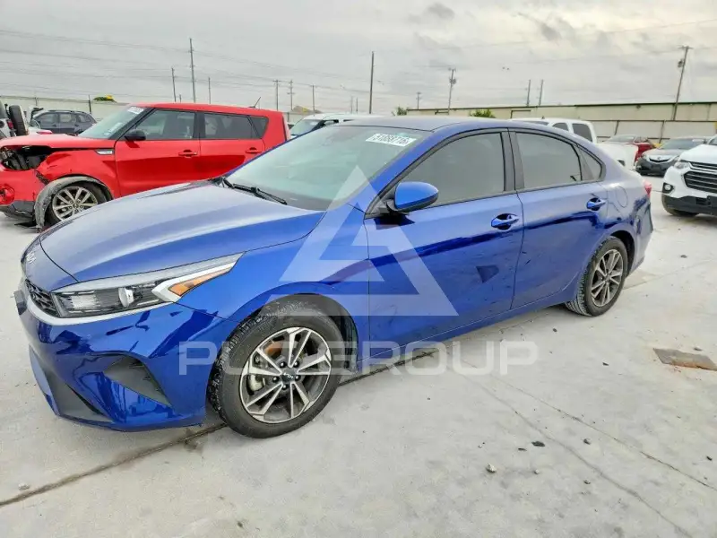 2023 KIA Forte photo