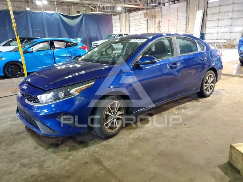 2023 KIA Forte фото