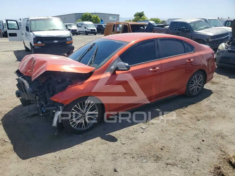 2023 KIA Forte photo