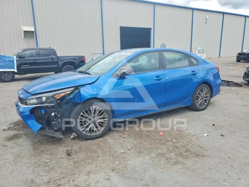 2023 KIA Forte photo