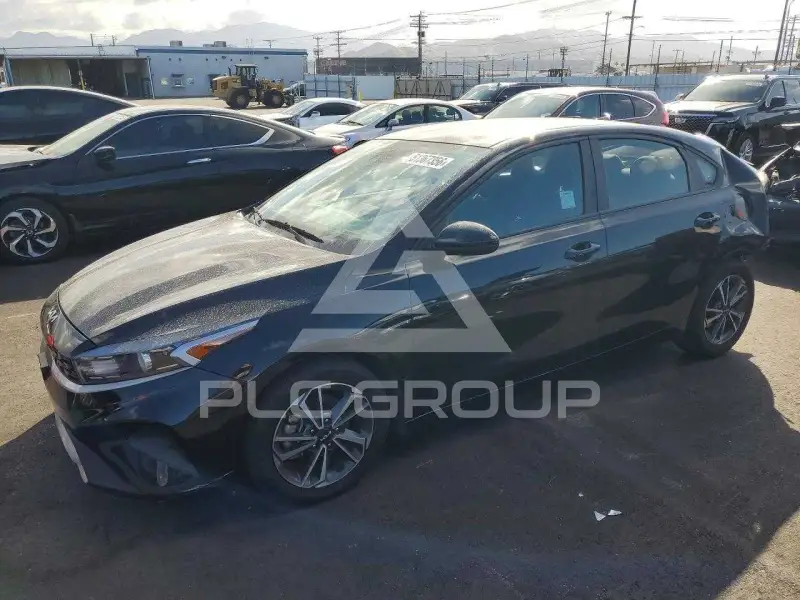 2023 KIA Forte photo