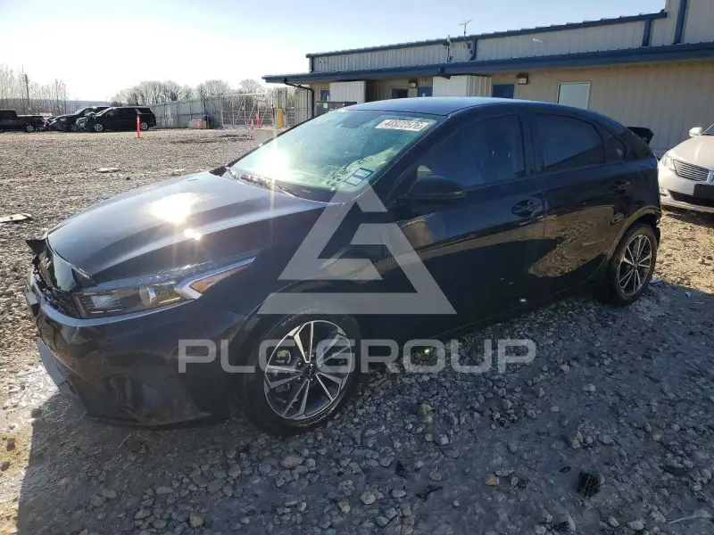 2023 KIA Forte фото