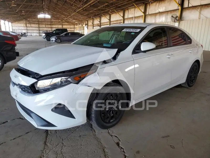 2023 KIA Forte фото