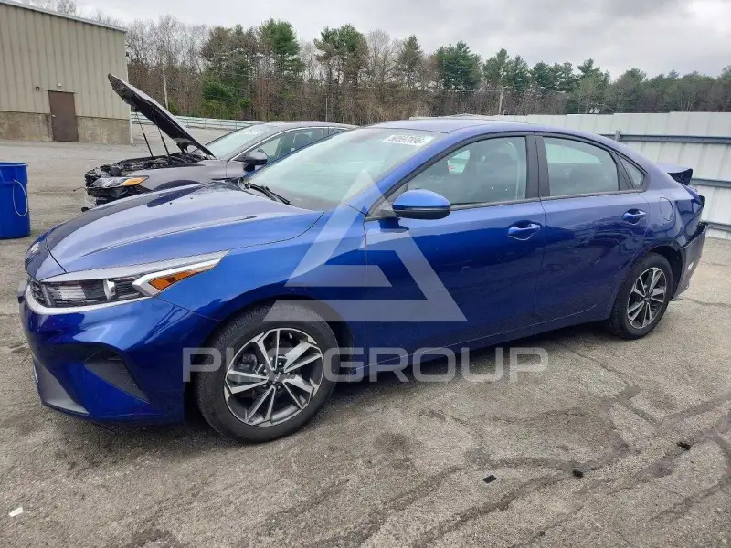 2023 KIA Forte photo