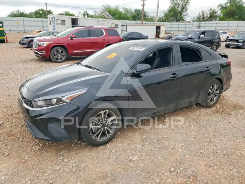 2023 KIA Forte photo