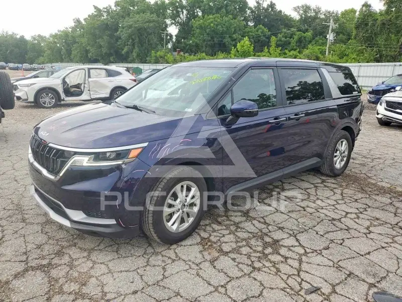 2023 KIA Carnival фото