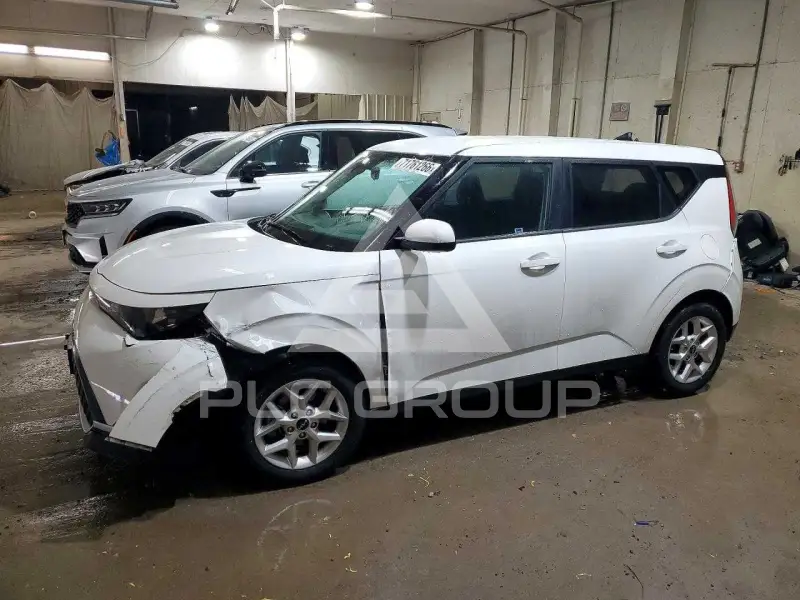 2023 KIA Soul фото