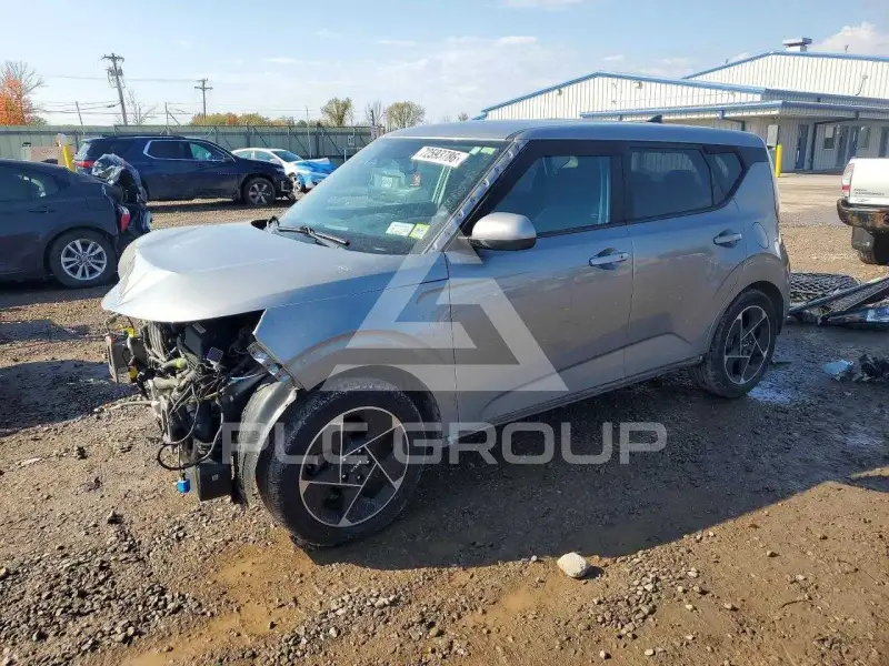 2023 KIA Soul фото
