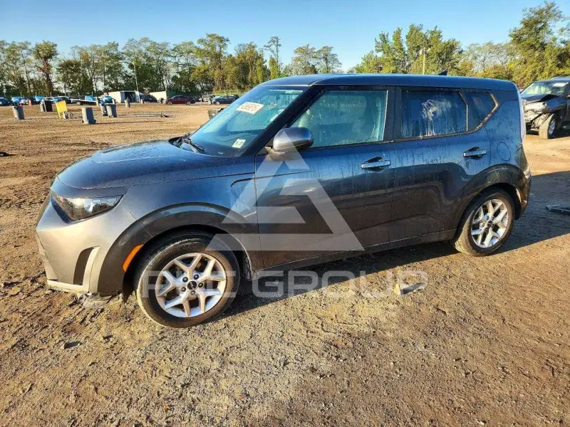 2023 KIA Soul фото