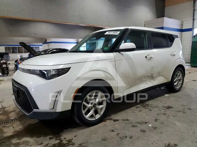 2023 KIA Soul фото