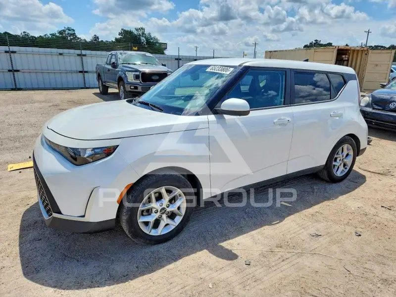 2023 KIA Soul фото