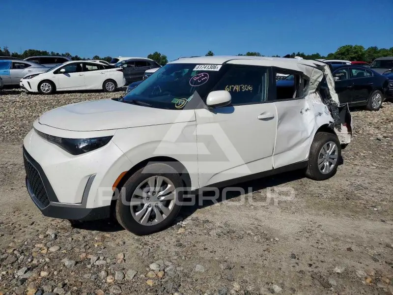 2023 KIA Soul photo