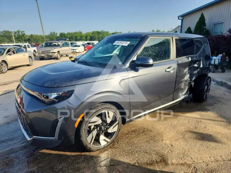 2023 KIA Soul фото