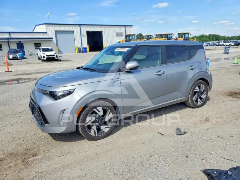 2023 KIA Soul фото