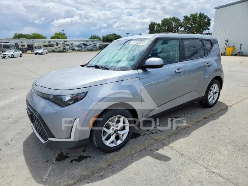 2023 KIA Soul photo