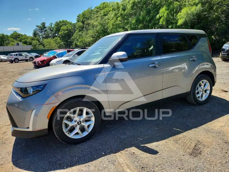 2023 KIA Soul фото