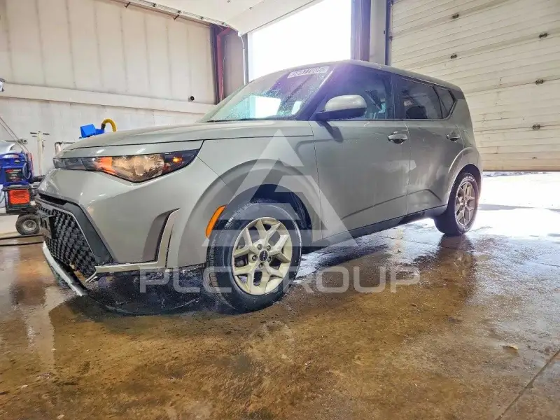 2023 KIA Soul photo