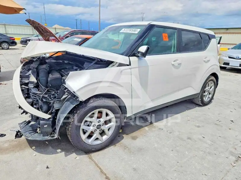 2023 KIA Soul фото
