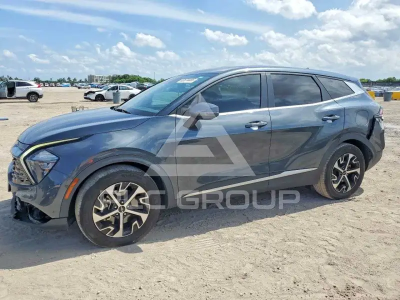 2023 KIA Sportage фото