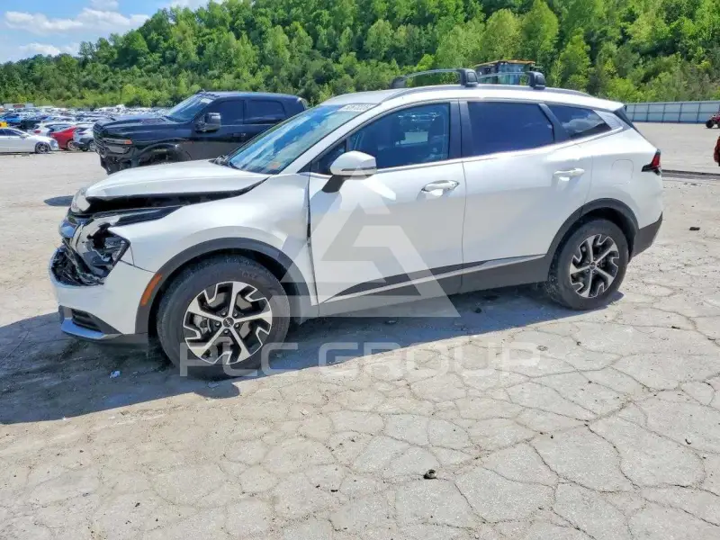 2023 KIA Sportage фото