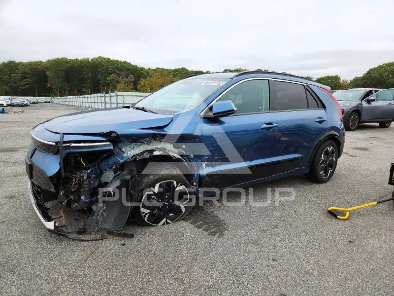2023 KIA Niro фото