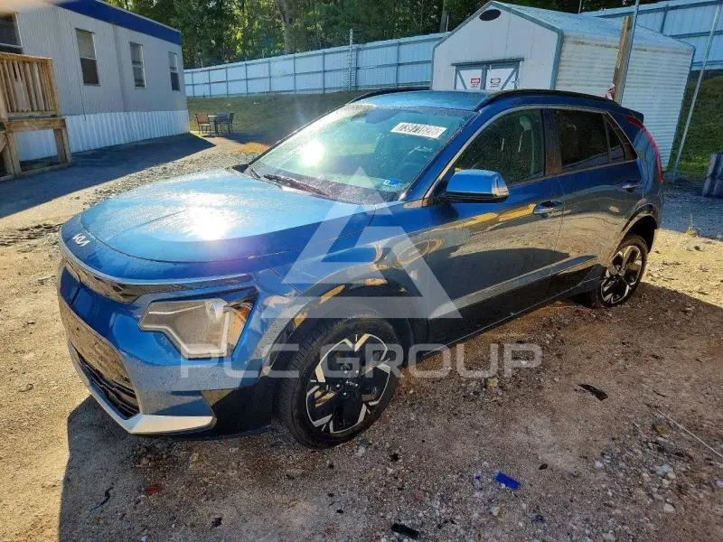 2023 KIA Niro фото