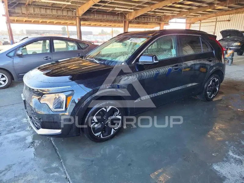 2023 KIA Niro фото