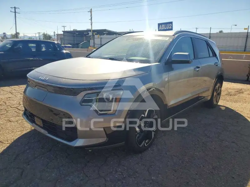 2023 KIA Niro фото