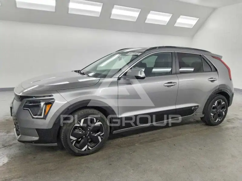 2023 KIA Niro фото