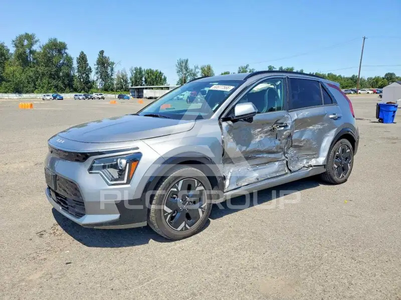 2023 KIA Niro photo