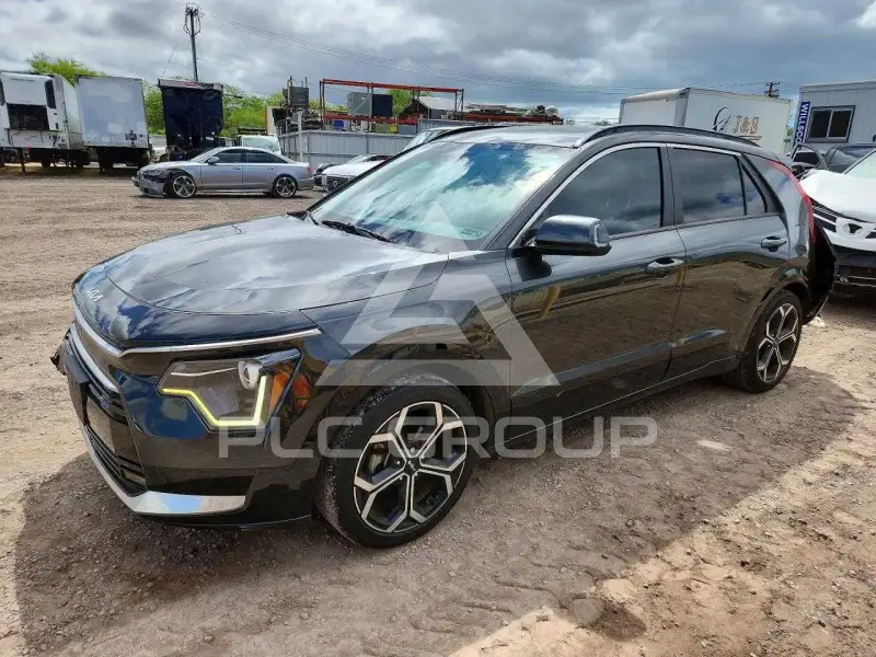 2023 KIA Niro фото