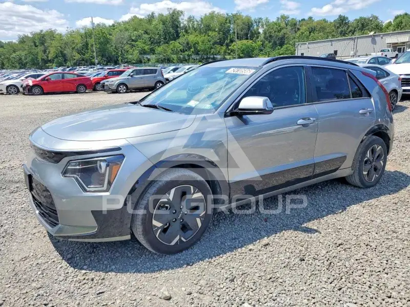 2023 KIA Niro фото
