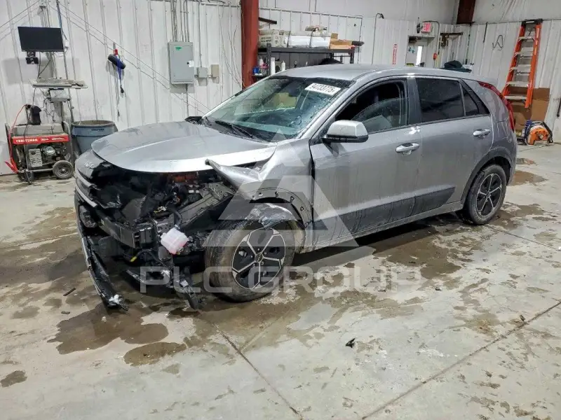 2023 KIA Niro photo