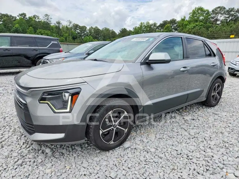 2023 KIA Niro фото