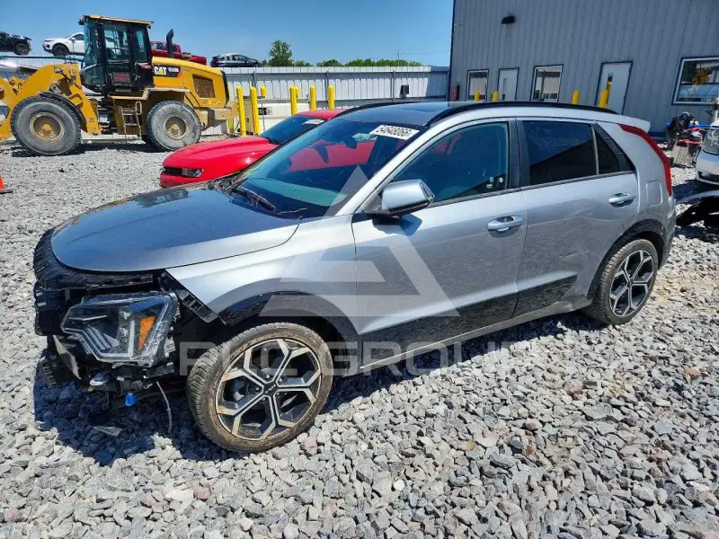 2023 KIA Niro photo