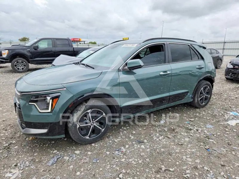2023 KIA Niro photo