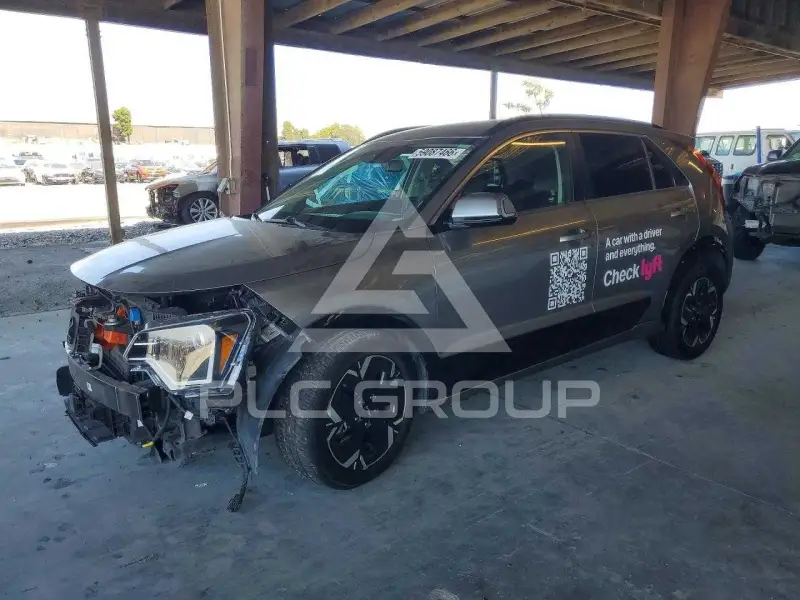 2023 KIA Niro фото