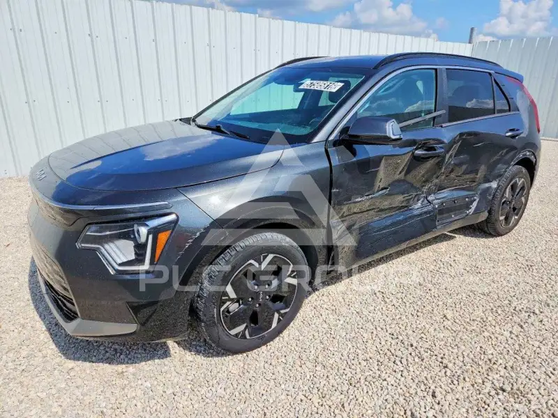 2023 KIA Niro фото