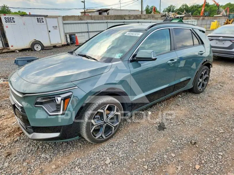 2023 KIA Niro фото