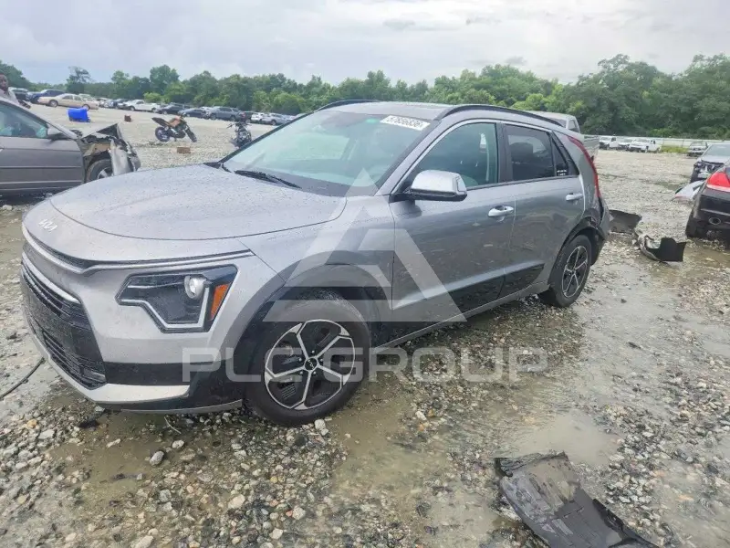 2023 KIA Niro фото