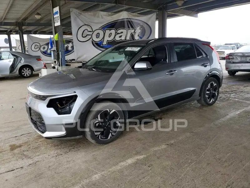 2023 KIA Niro photo