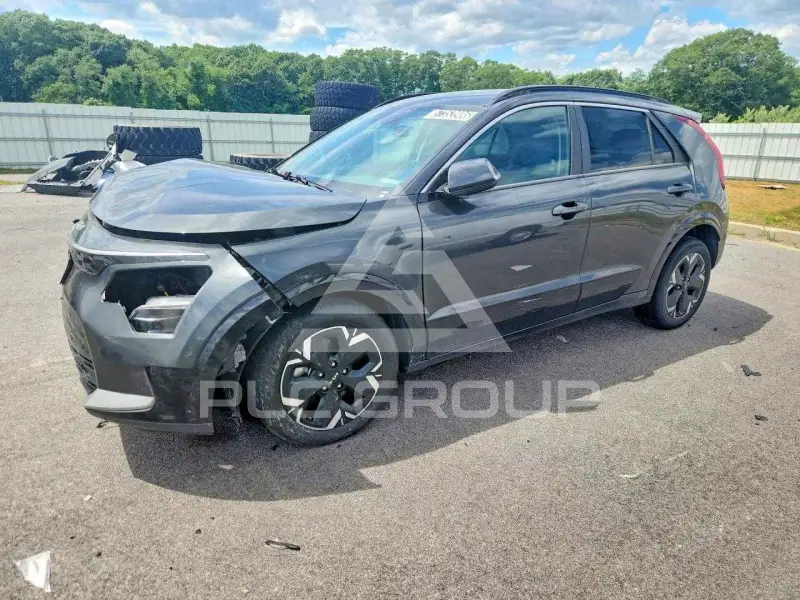 2023 KIA Niro фото