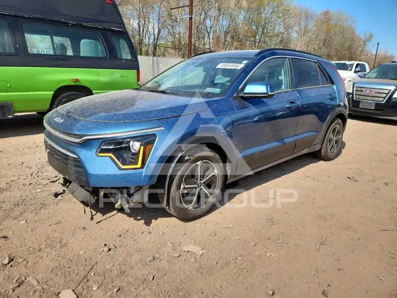 2023 KIA Niro фото