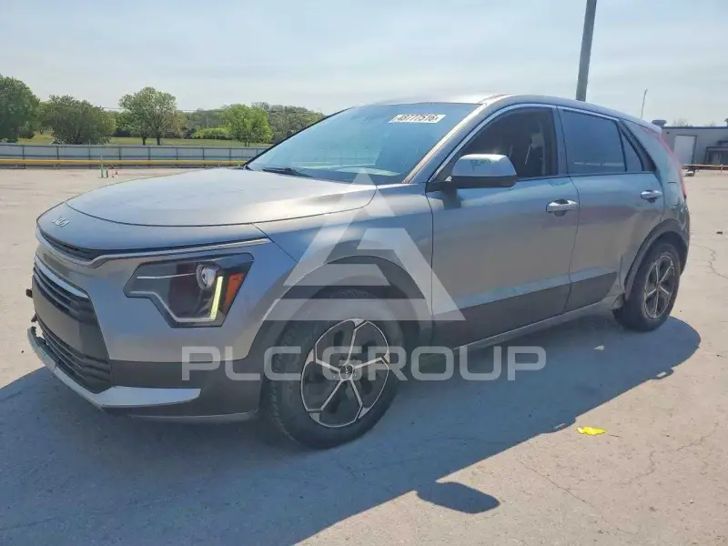 2023 KIA Niro фото