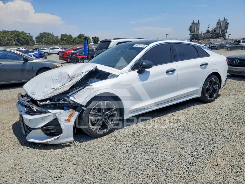 2023 KIA K5 фото