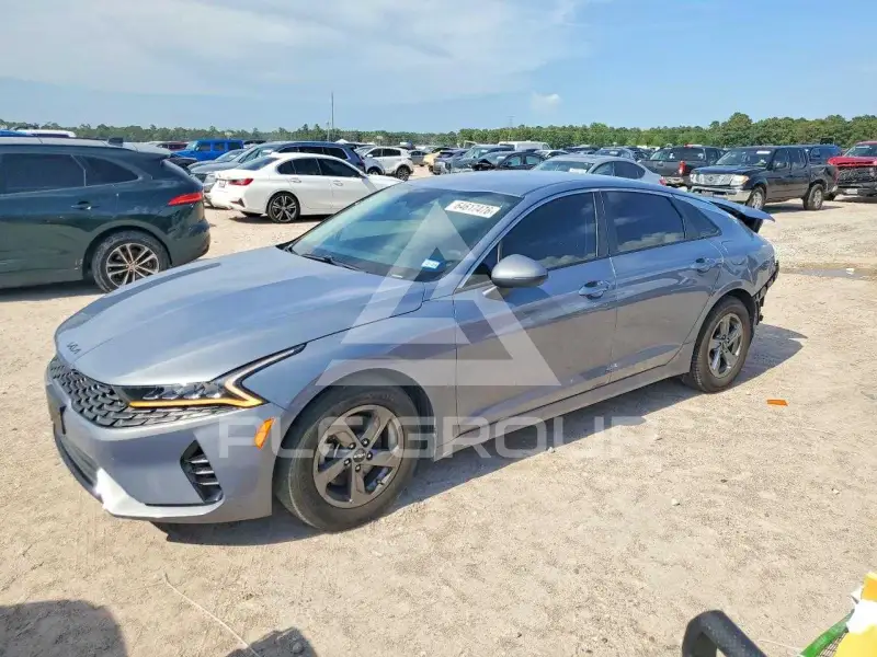 2023 KIA K5 фото